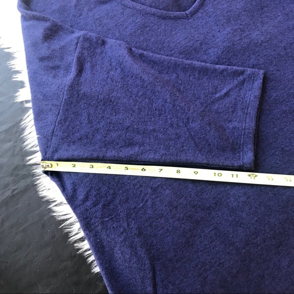 Womens Torrid Navy Hacci Sweater Blouse Size 3X - Picture 8 of 11